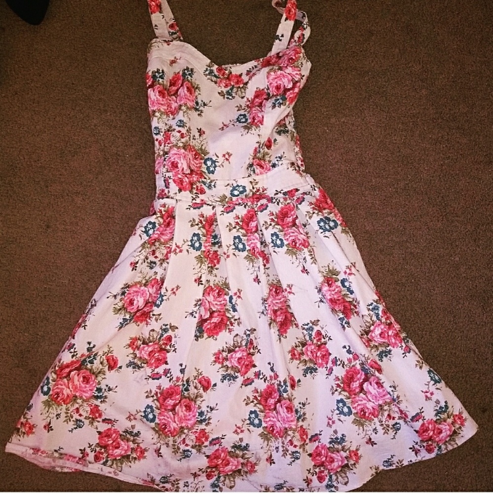 Pretty floral summer dress